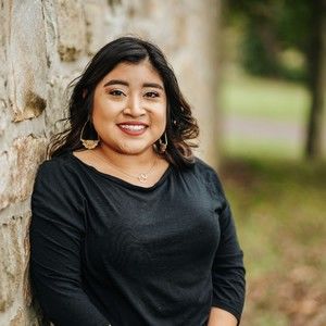 Meet your Posher, Anna
